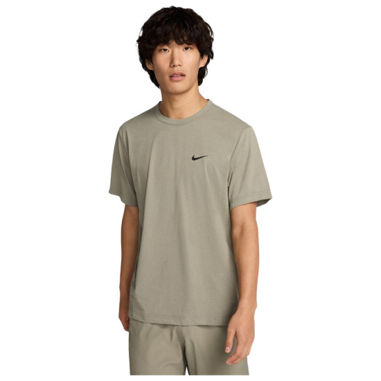 Nike Ανδρική κοντομάνικη μπλούζα Hyverse Dri-FIT UV Versatile T-Shirt